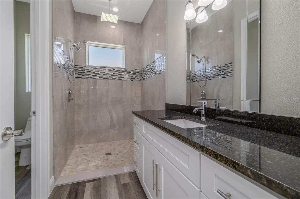 9 COOLIDGE COURT photo 22