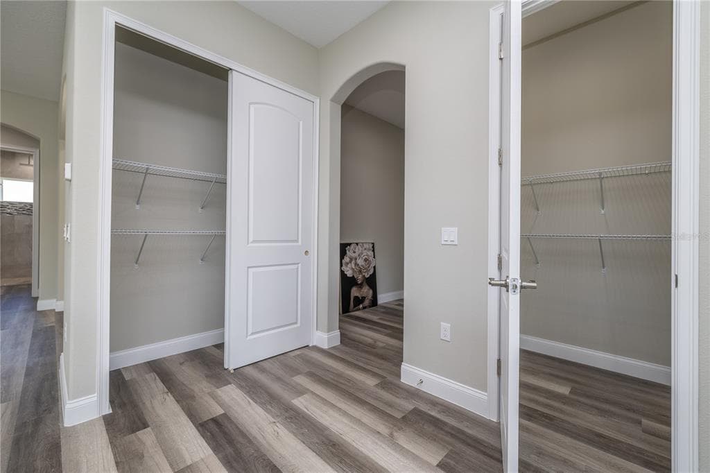 9 COOLIDGE COURT photo 19