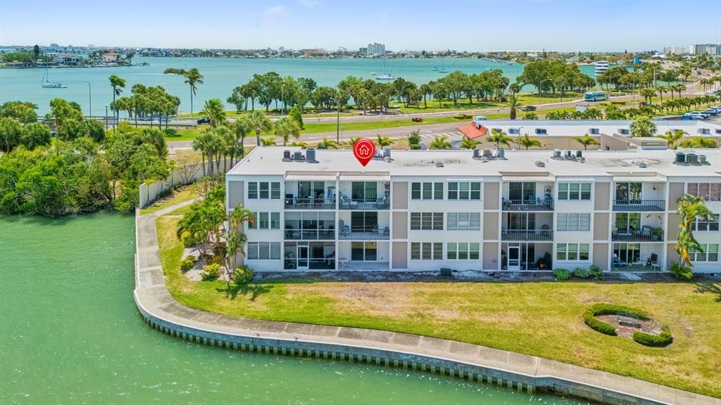 7401 BAY ISLAND DRIVE S 337 photo 2