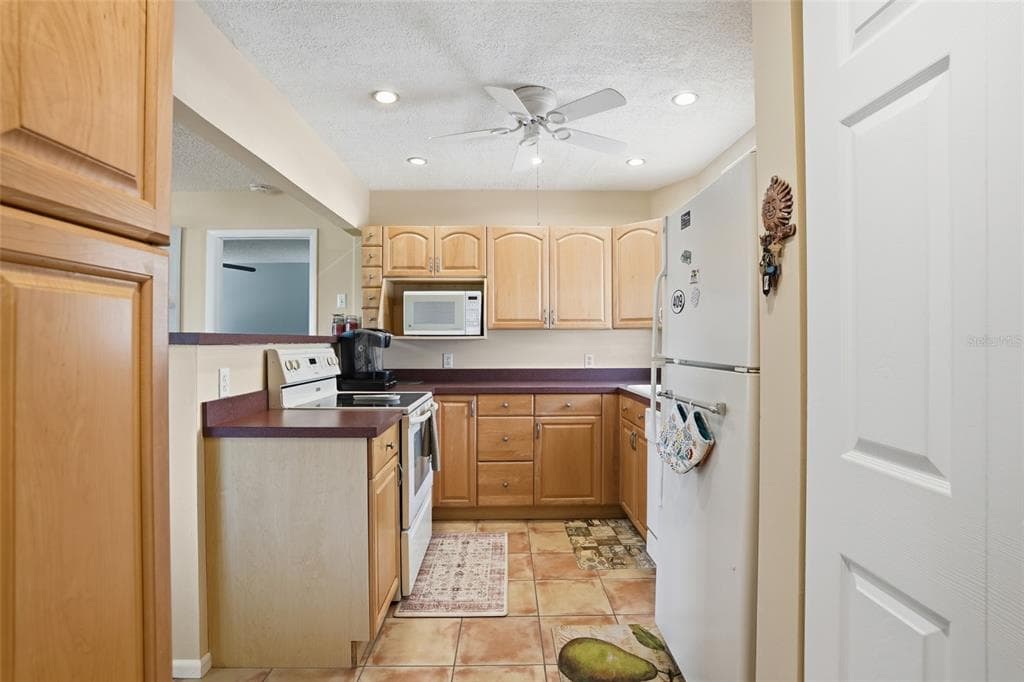 4289 ISLAND CIRCLE 1 photo 16