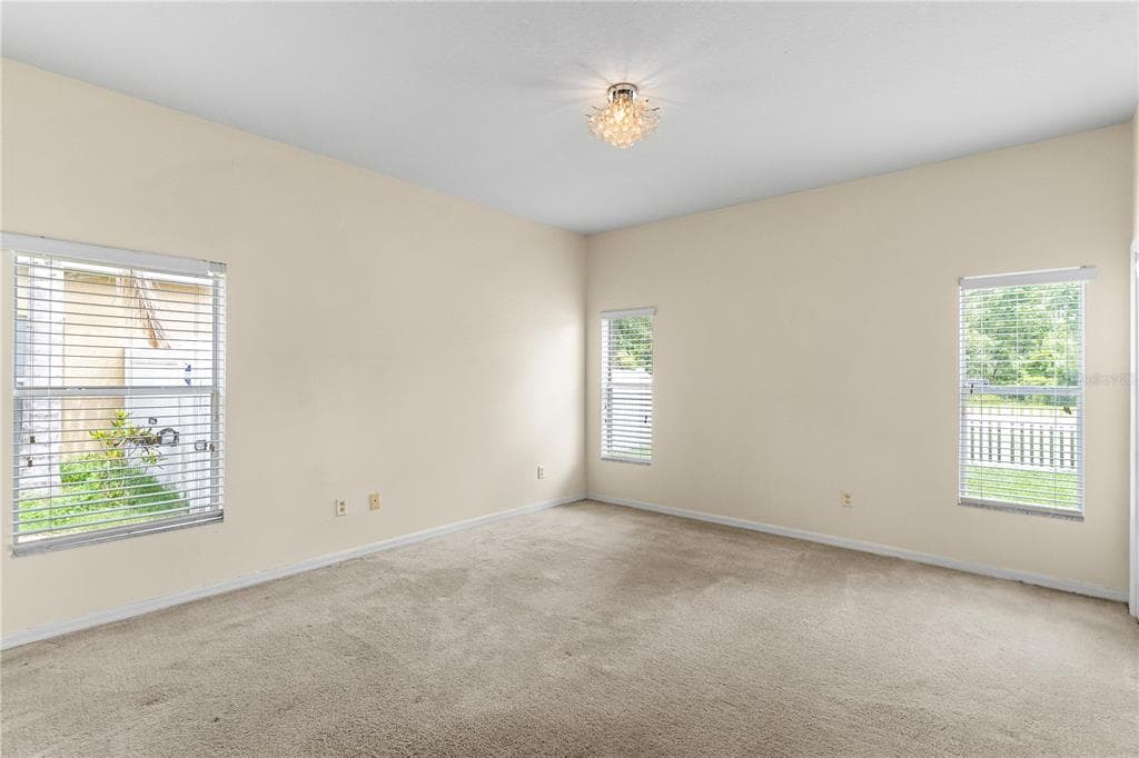12631 CHENWOOD AVENUE photo 22