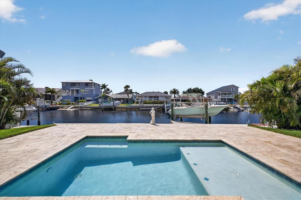 5101 SOUTH SHORE DRIVE 5