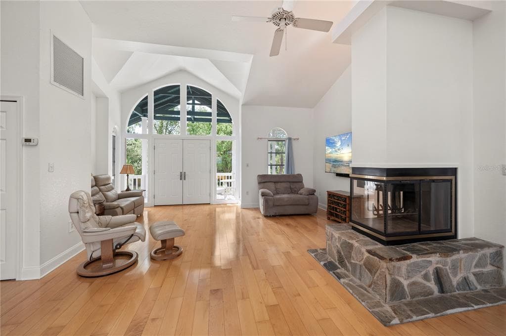 27414 MISTY AVENUE photo 20