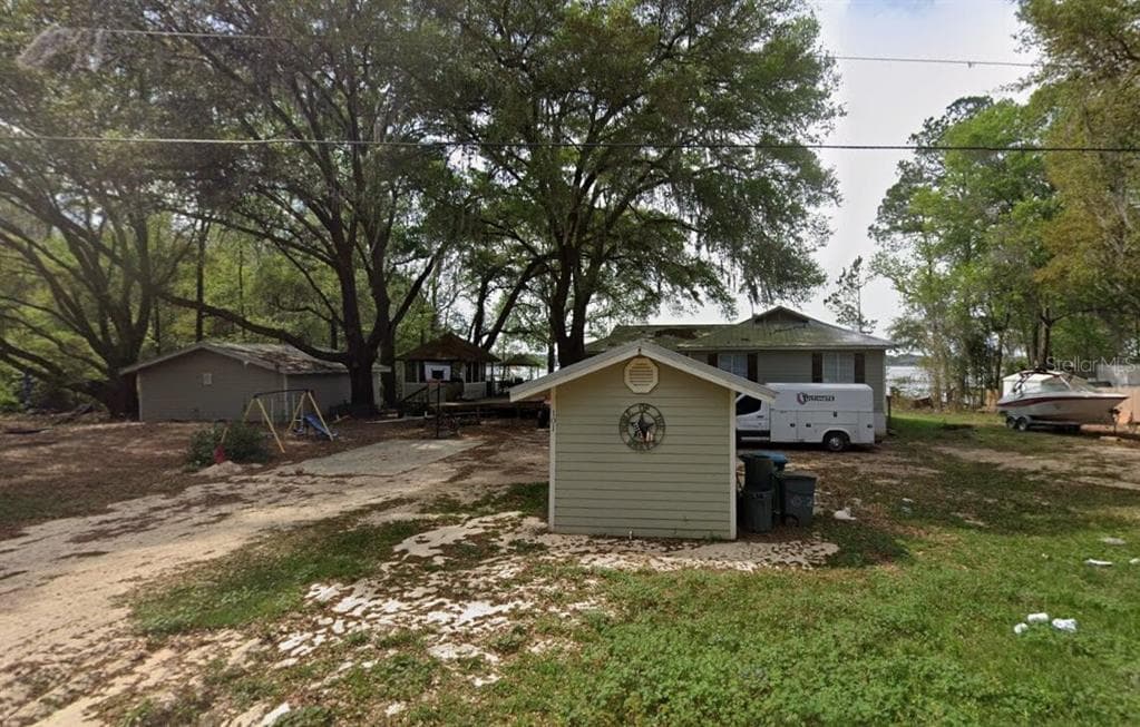 101 WALKER DRIVE photo 14