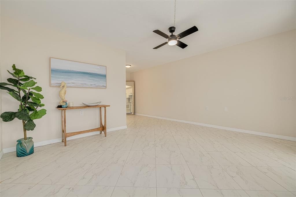 250 126TH AVENUE 104 photo 7