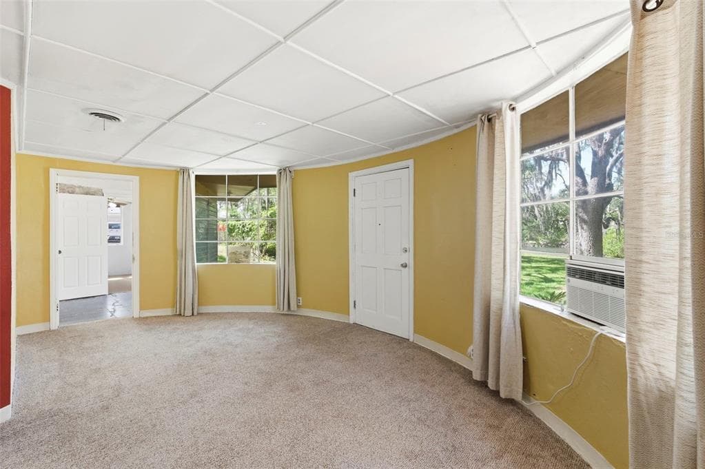 5651 MONROE STREET photo 15