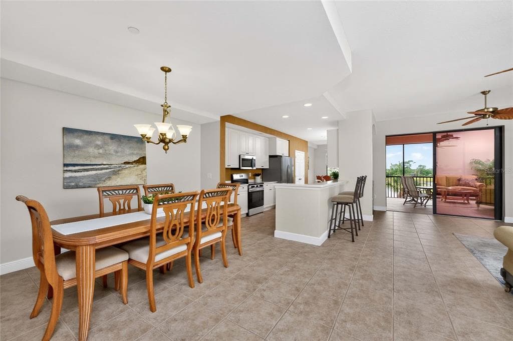 24351 BALTIC AVE 203 photo 7