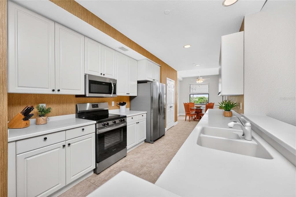 24351 BALTIC AVE 203 photo 14