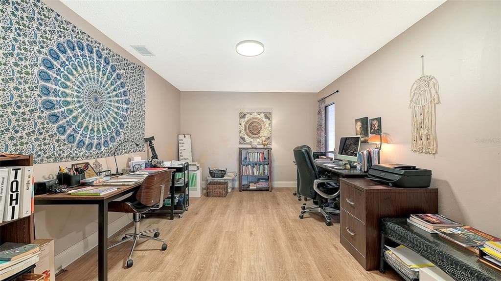 6048 WILSHIRE BOULEVARD 2 photo 24