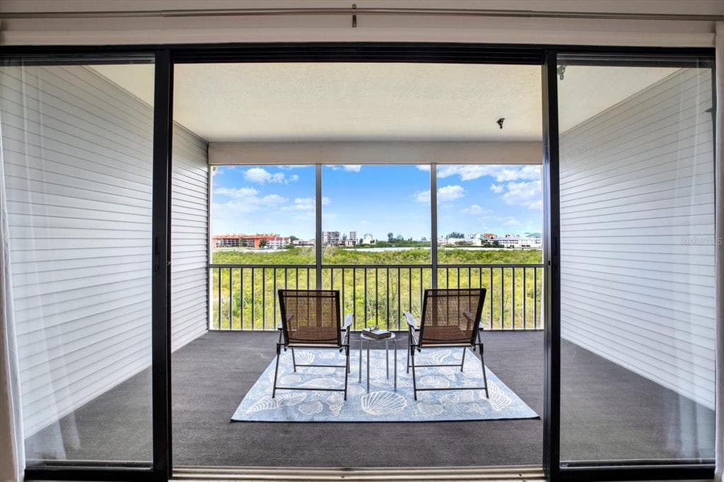 9472 TARA CAY COURT 2 photo 23