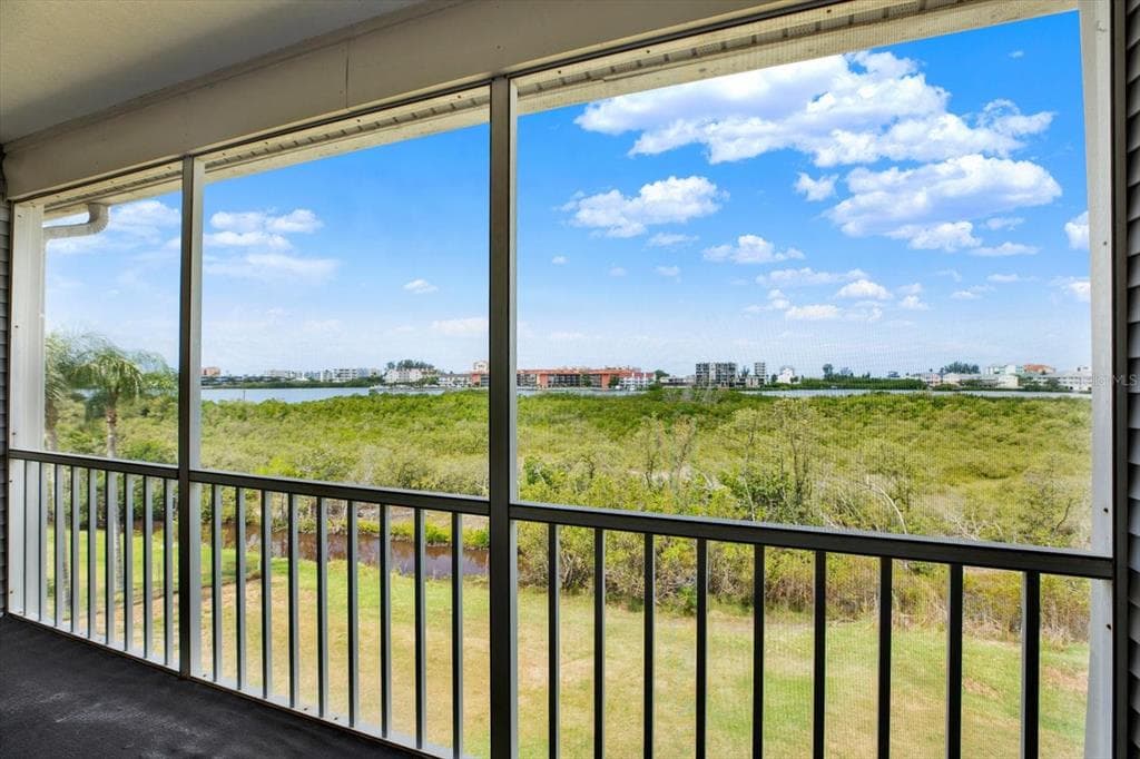 9472 TARA CAY COURT 2 photo 24