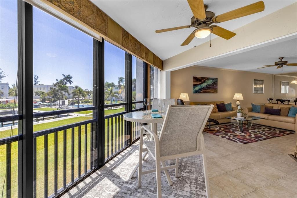 448 GULF OF MEXICO DRIVE A205 photo 23