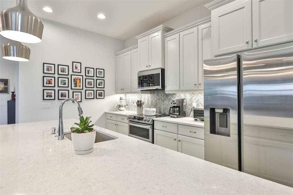12421 GLENRIDGE LANE photo 10