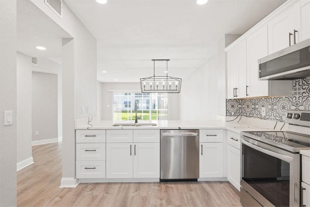 11510 SHIPWATCH DRIVE 1372 photo 22