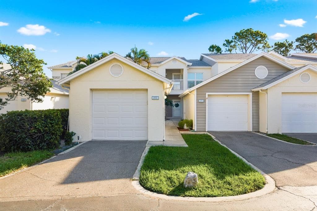 11510 SHIPWATCH DRIVE 1372 photo 1
