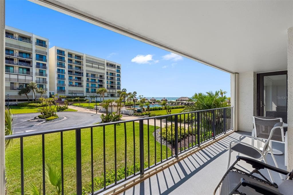 1400 GULF BOULEVARD 101 photo 15