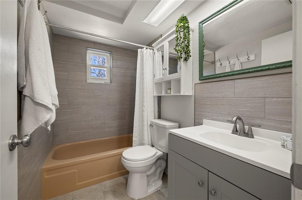 5041 BAY BOULEVARD photo 16