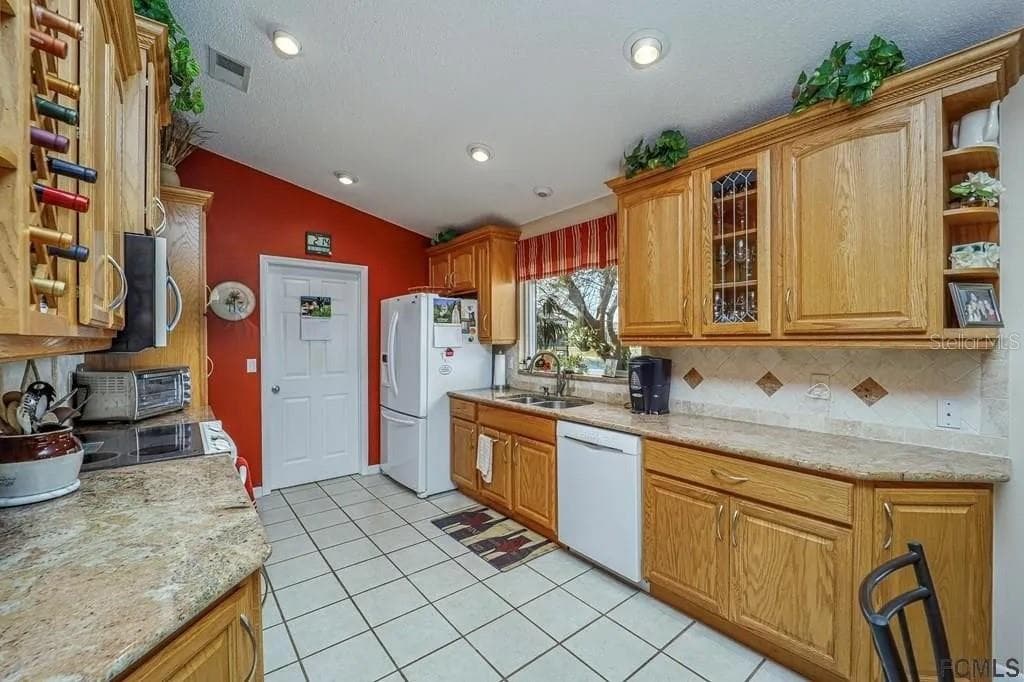 13 CEDARFORD COURT photo 7