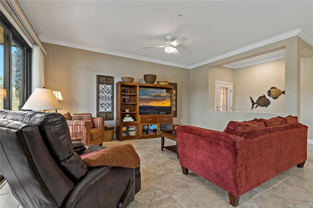 23085 BANBURY WAY 103 photo 6