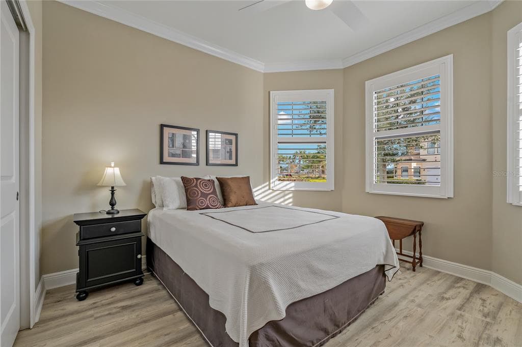 23085 BANBURY WAY 103 photo 22