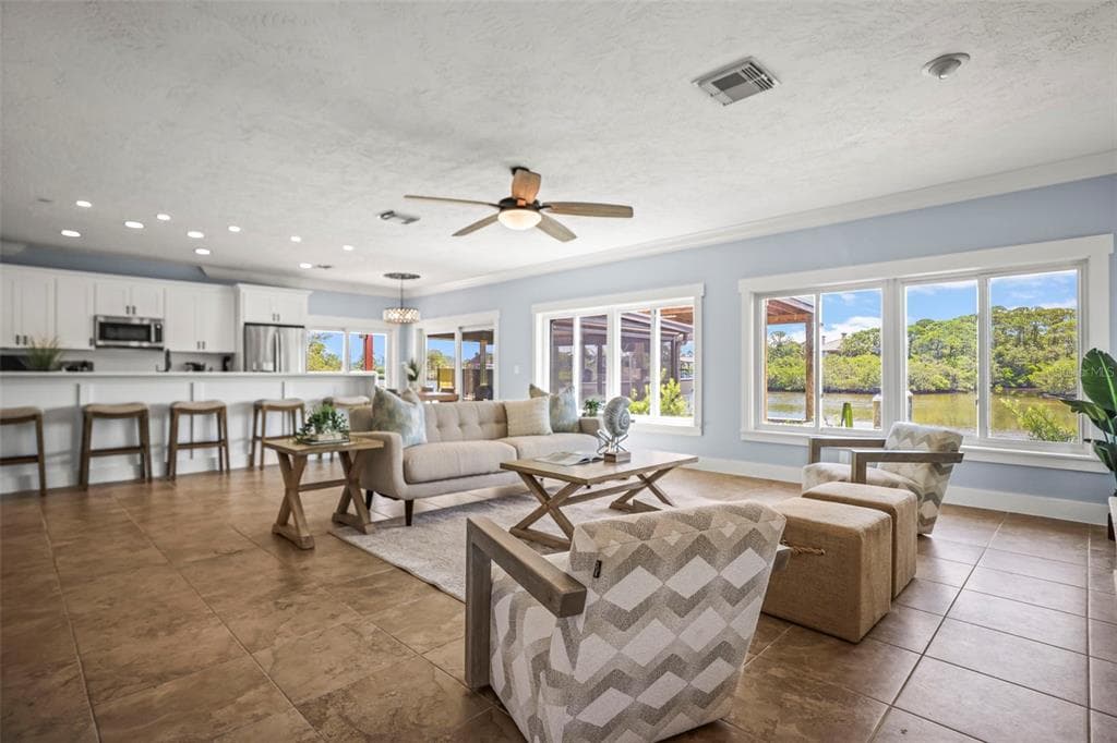 412 ORCHID LANE 5