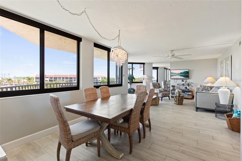 6266 MIDNIGHT PASS ROAD 404 photo 18