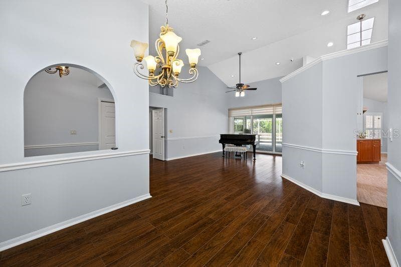 5321 GARDENS DR photo 8