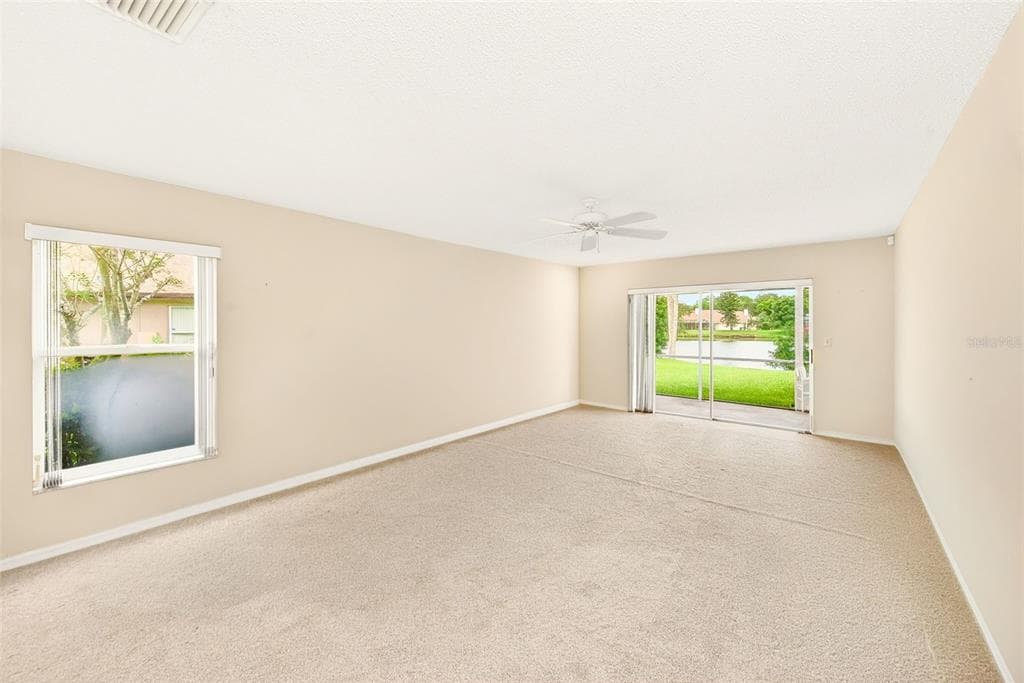 6517 THOROUGHBRED LOOP photo 9