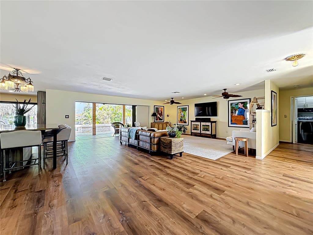 2162 W VINA DEL MAR BOULEVARD photo 13