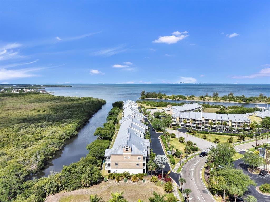 3202 MANGROVE POINT DRIVE photo 2