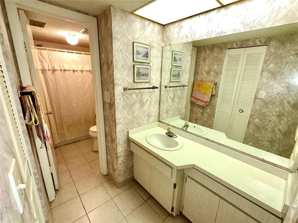 1655 S HIGHLAND AVENUE J190 photo 12