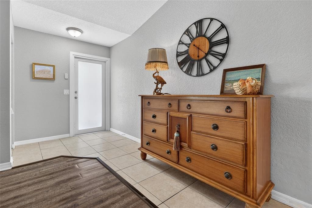3000 BANYAN WAY 5