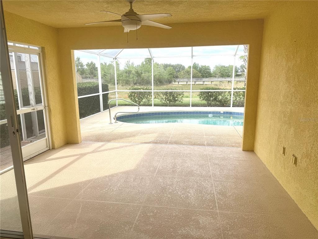6214 ERICE STREET photo 11