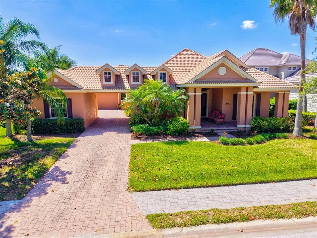 4714 MAINSAIL DRIVE 4