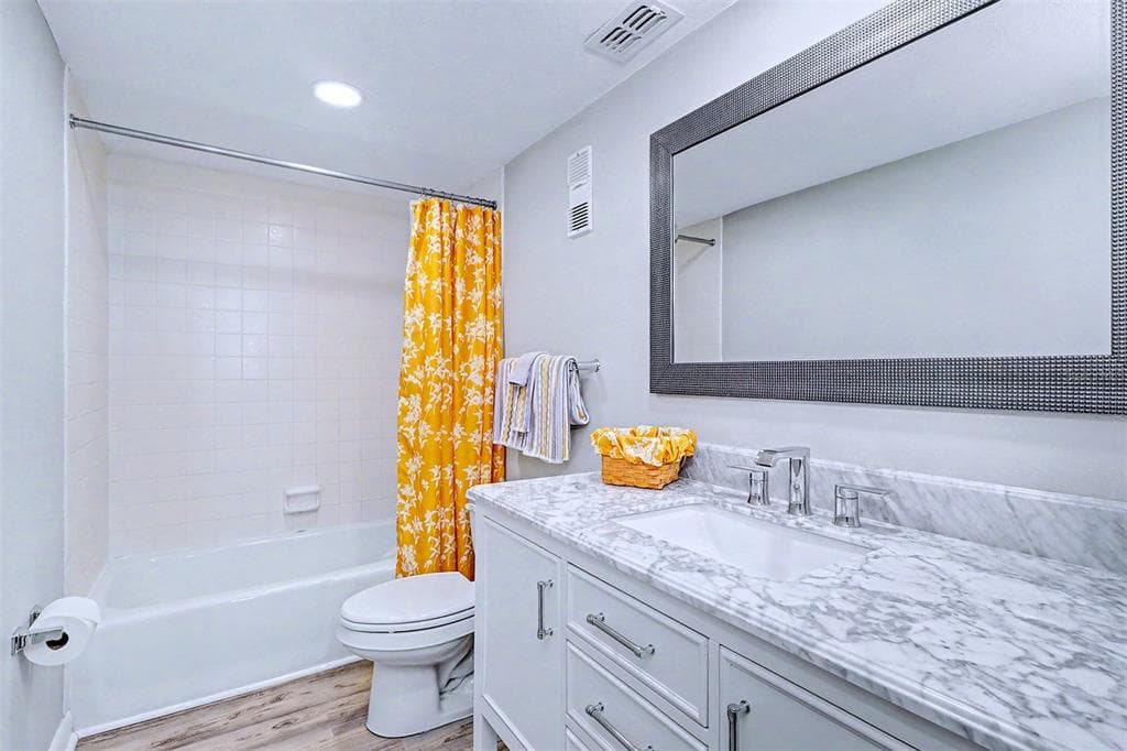 1230 GULF BOULEVARD 404 photo 23