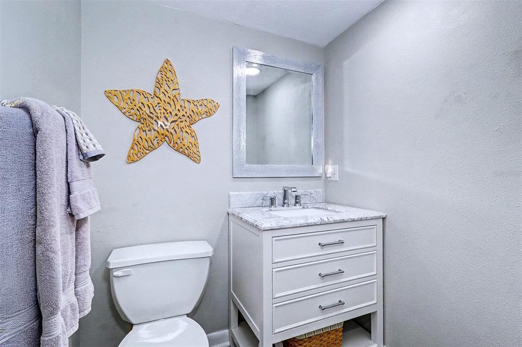 1230 GULF BOULEVARD 404 photo 17