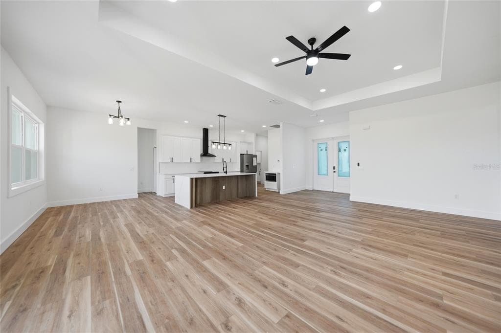 328 SAN AMBROSIO STREET photo 20