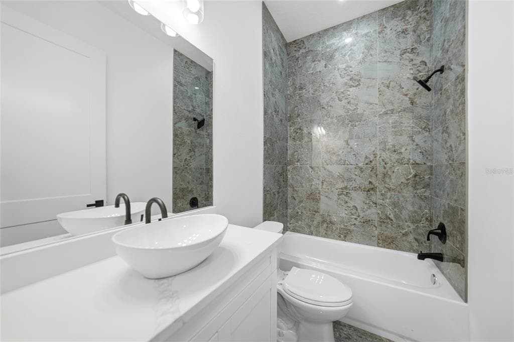 328 SAN AMBROSIO STREET photo 15