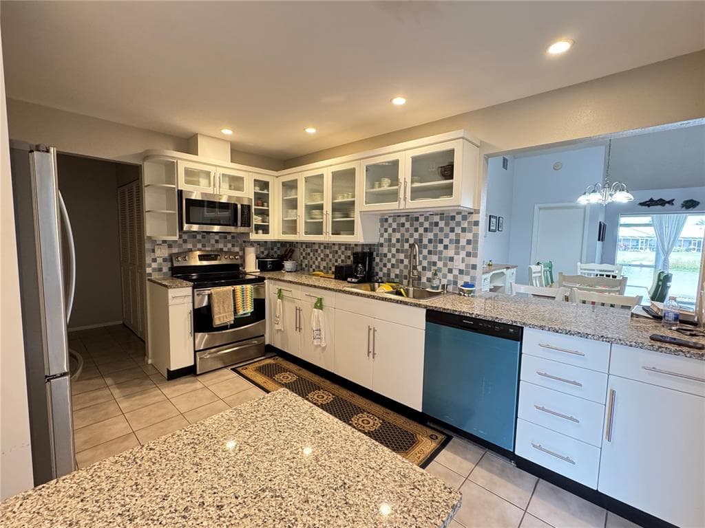 5371 CRESTLAKE BOULEVARD 68 photo 9