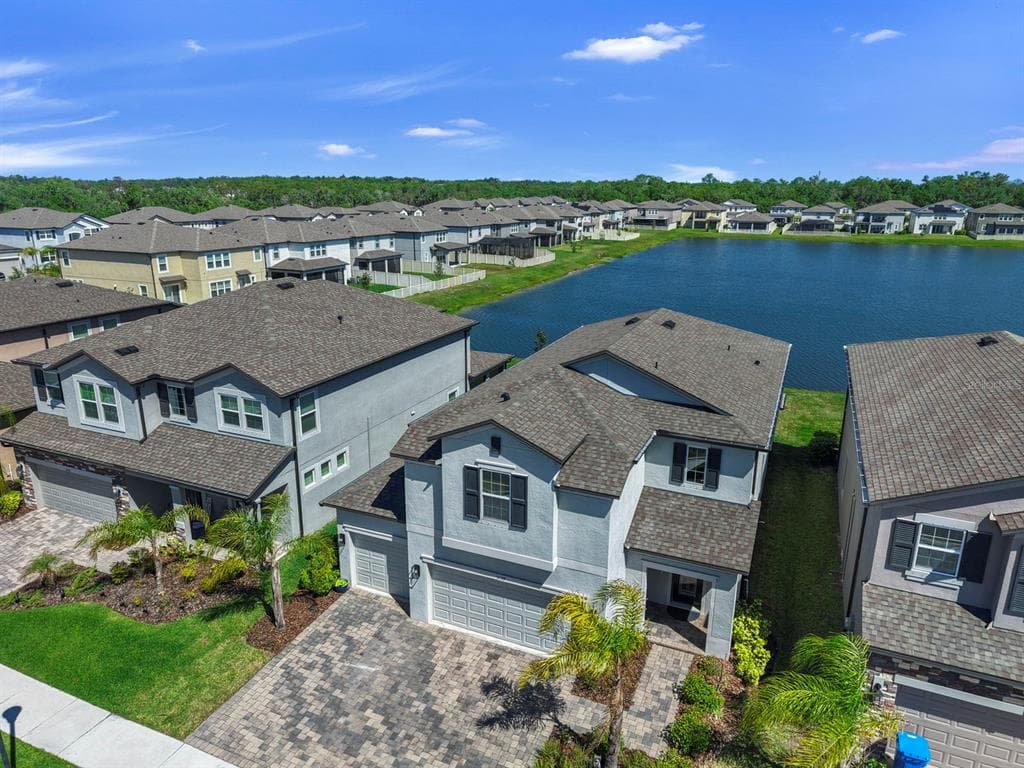 3139 MARINE GRASS DRIVE photo 3