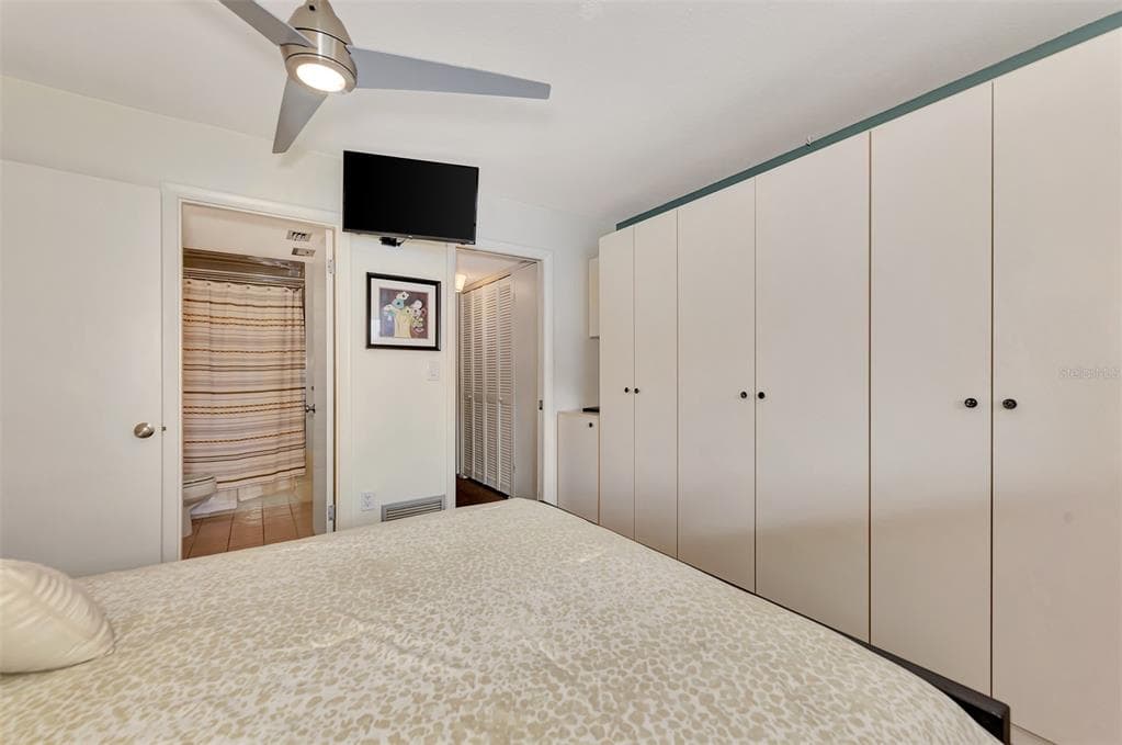 260 SANTA MARIA STREET 311 photo 24