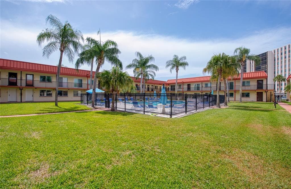 10365 PARADISE BOULEVARD 9 photo 24