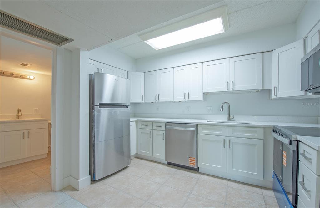 10365 PARADISE BOULEVARD 9 photo 10