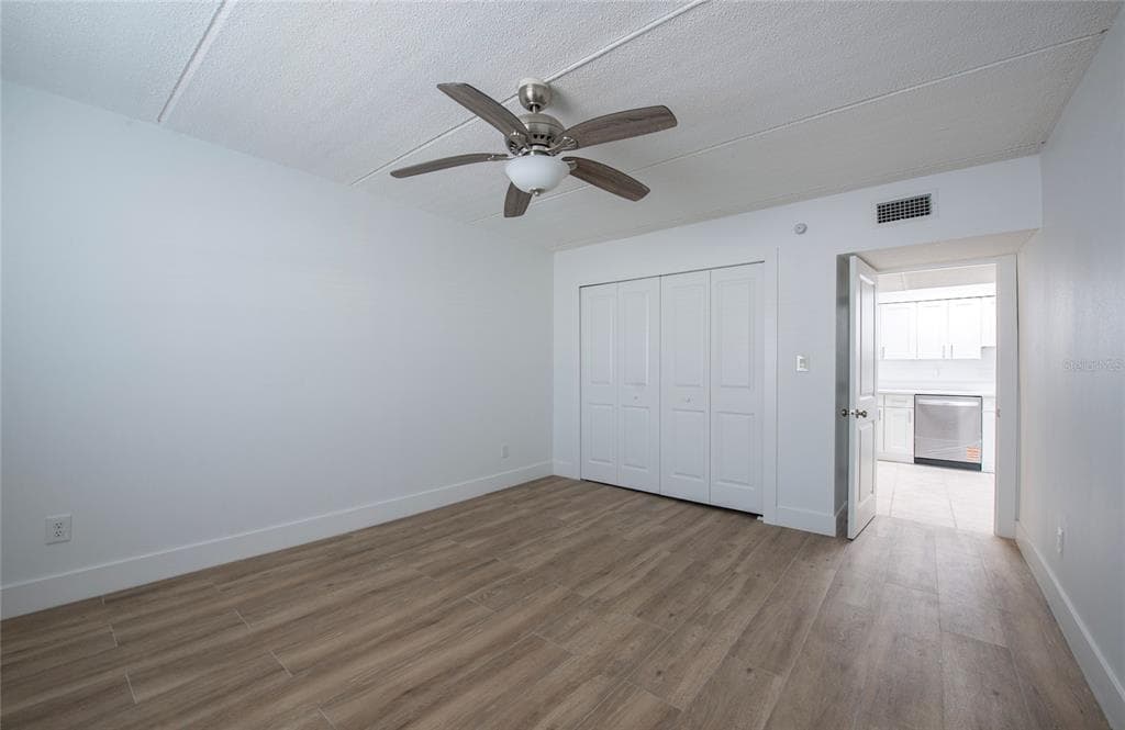 10365 PARADISE BOULEVARD 9 photo 19