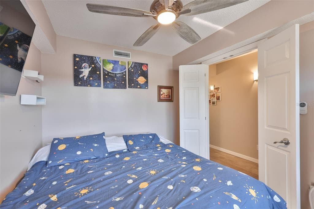 5400 PARK STREET N 208 photo 22