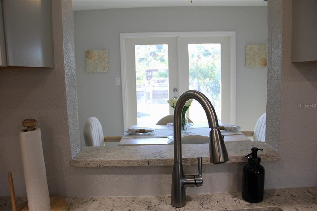 2824 SHANNON DRIVE photo 20