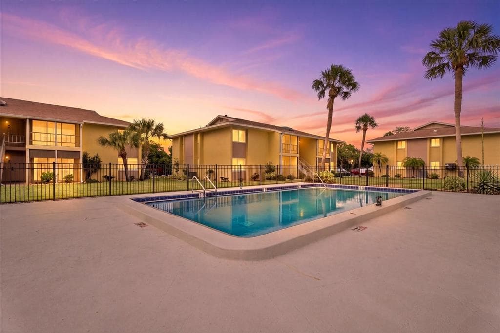101 LOUELLA LANE #10 5