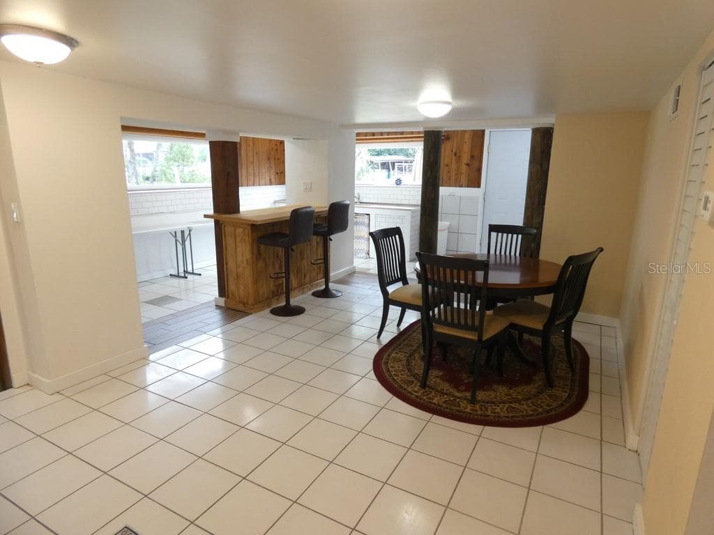 2215 S HUNT POINT photo 8