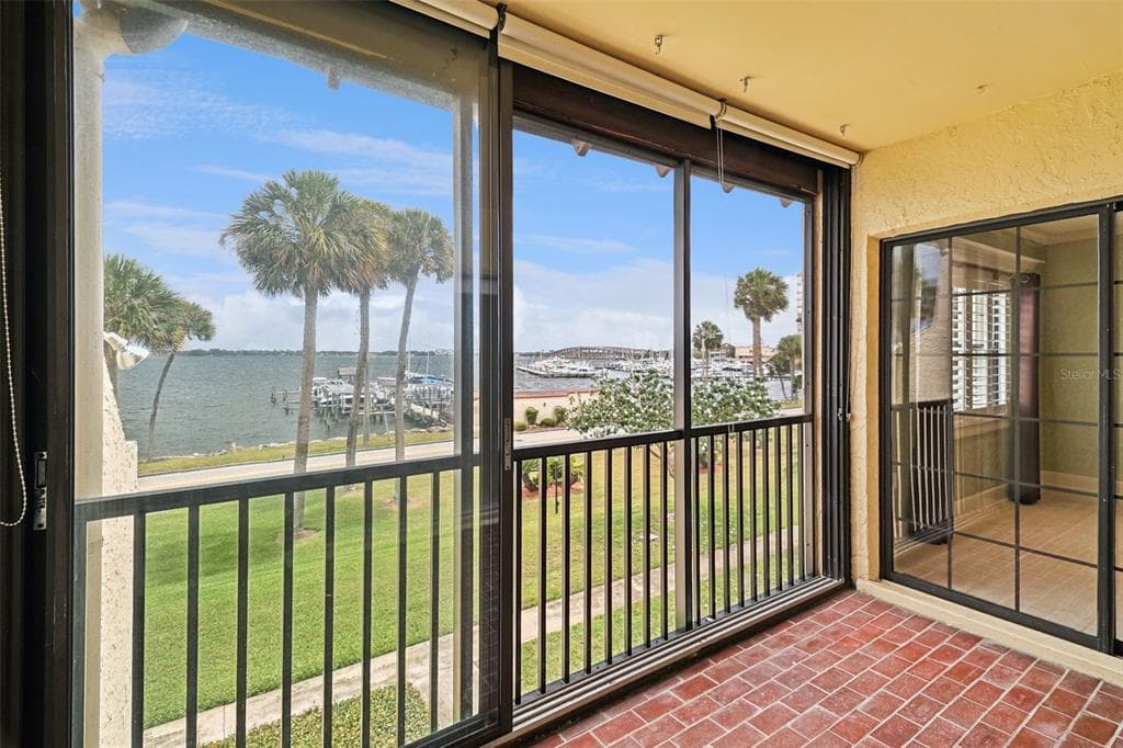 115 N INDIAN RIVER DRIVE #207 2
