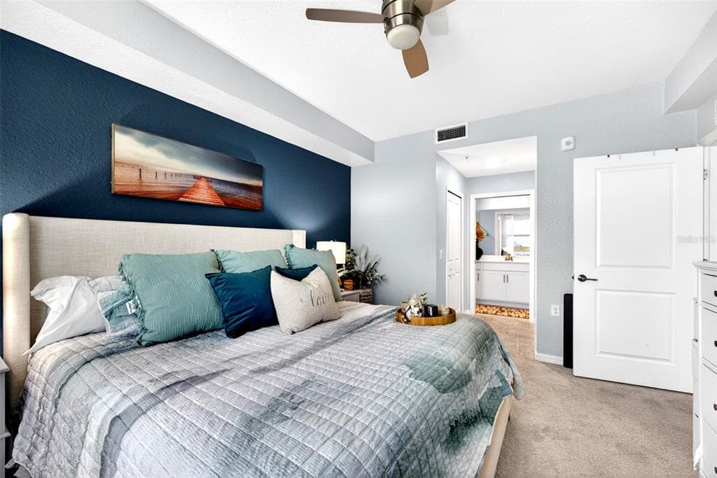14141 HERITAGE LANDING BOULEVARD 934 photo 18